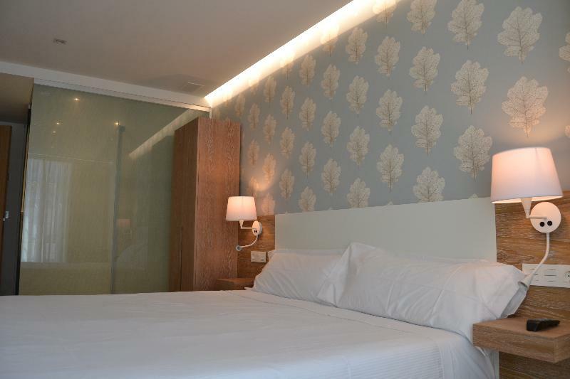 Denike By Atalaia Hoteles Santiago de Compostela Exteriör bild